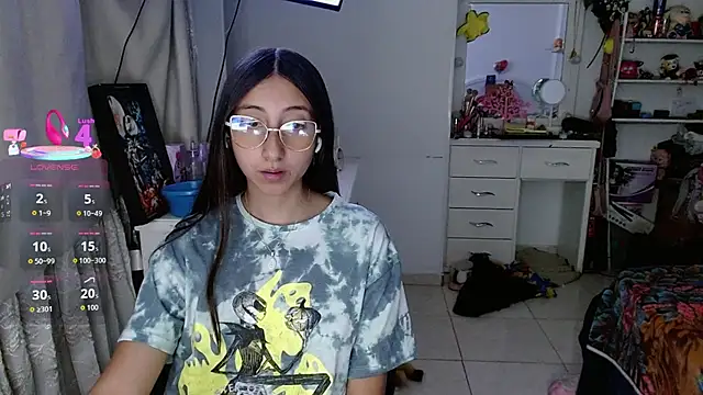 Snapshot of Nanylux chatting on December 2025 03:00:02 AM Nanylux online show from December 2025 03:00:02 AM