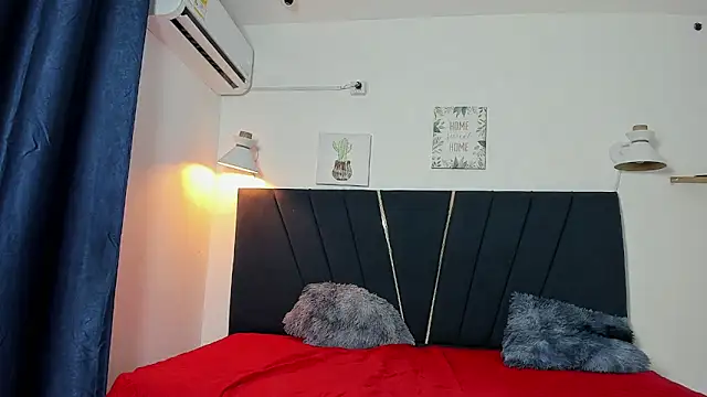 kendall x0 online show from November 2025 07:36:03 PM