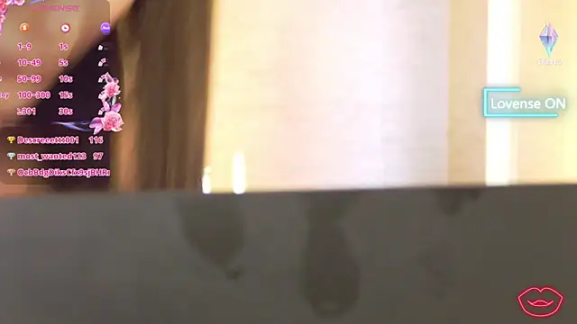 Snapshot of AlishaRuby chatting on November 2025 07:20:02 AM AlishaRuby online show from November 2025 07:20:02 AM