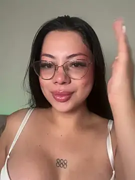 Snapshot of Megan_Ivy chatting on January 2026 10:07:02 AM Megan Ivy online show from January 2026 10:07:02 AM