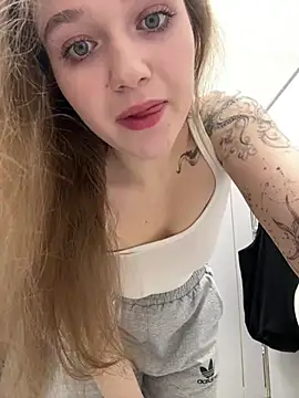 RussianWoman online show from January 2026 04:48:02 AM