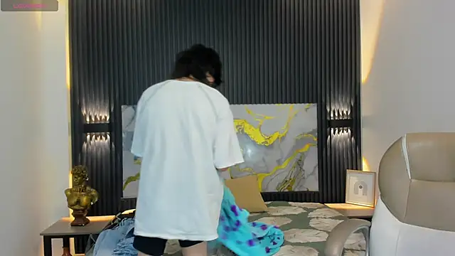 Snapshot of Sylasfrost chatting on November 2025 07:02:02 PM Sylasfrost online show from November 2025 07:02:02 PM