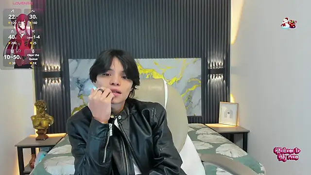 Snapshot of Sylasfrost chatting on November 2025 07:12:01 PM Sylasfrost online show from November 2025 07:12:01 PM