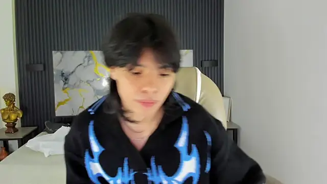 Snapshot of Sylasfrost chatting on November 2025 08:46:02 PM Sylasfrost online show from November 2025 08:46:02 PM