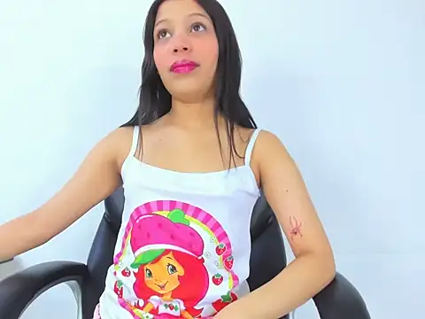 Mia Scarlett18 online show from November 2025 05:08:02 AM