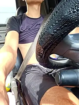 huykkk99 online show from November 2025 02:03:01 AM