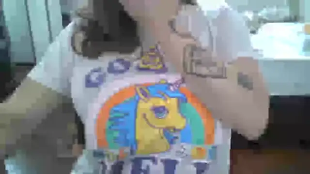 Snapshot of xxxluana chatting on April 2026 01:37:02 PM xxxluana online show from April 2026 01:37:02 PM