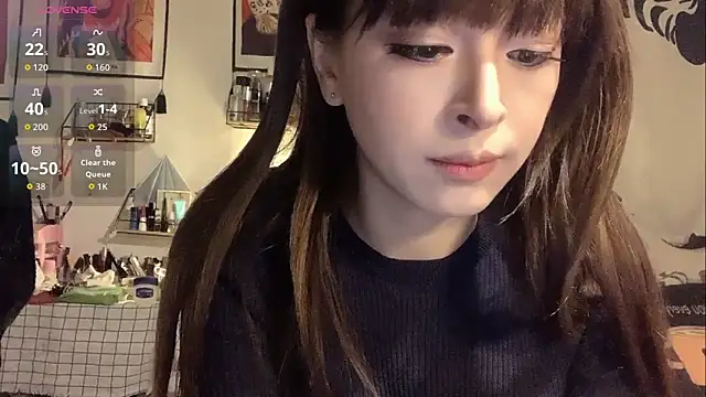 coco-jiang online show from December 2025 03:32:02 PM