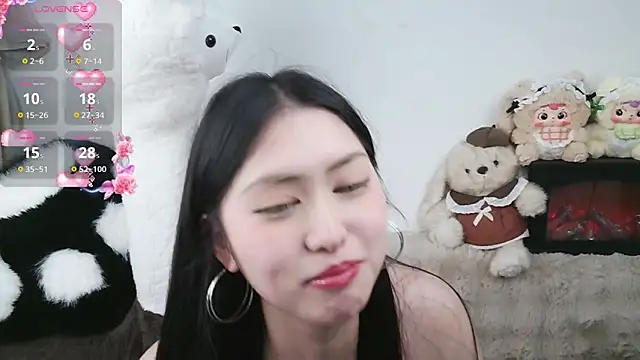 Snapshot of TuTu-077 chatting on February 2026 05:05:02 PM TuTu-077 online show from February 2026 05:05:02 PM