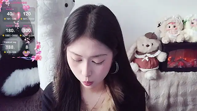 Snapshot of TuTu-077 chatting on February 2026 05:11:02 AM TuTu-077 online show from February 2026 05:11:02 AM