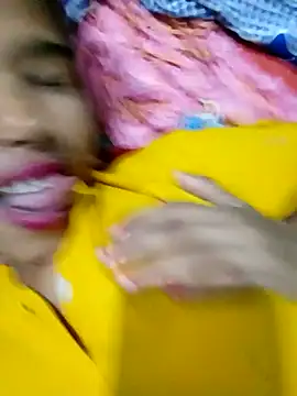 Hott myraa online show from December 2025 01:10:02 AM