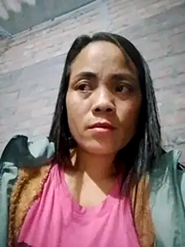 bela-hayes online show from December 2025 12:23:02 PM