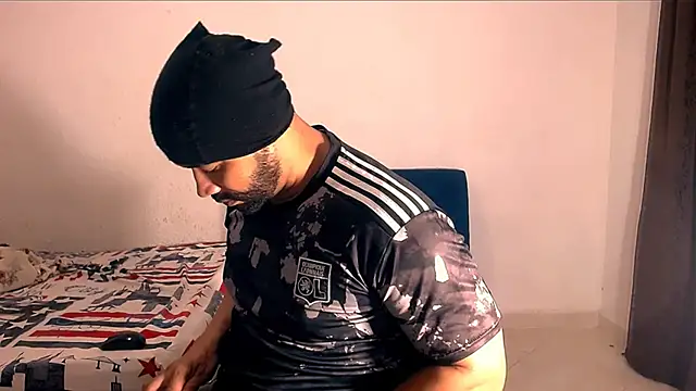 musclehetero online show from November 2025 08:19:02 PM