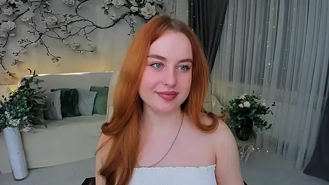 AirySilhouette online show from December 2025 04:11:02 AM