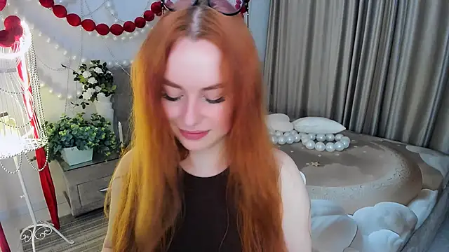 AirySilhouette online show from April 2026 07:28:02 PM