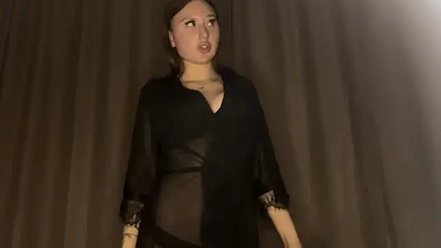 DivaRay online show from December 2025 10:24:02 AM