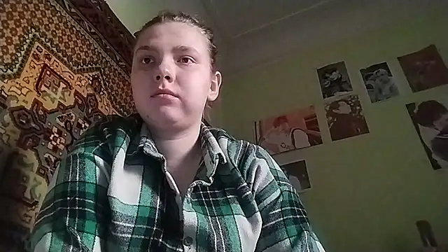 KikiBang online show from March 2026 10:19:02 AM