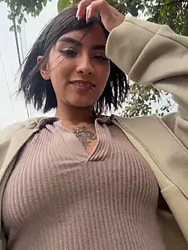 Zoe addiction online show from January 2026 07:51:02 PM