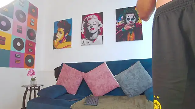 Noah Greenhart online show from December 2025 12:56:01 PM