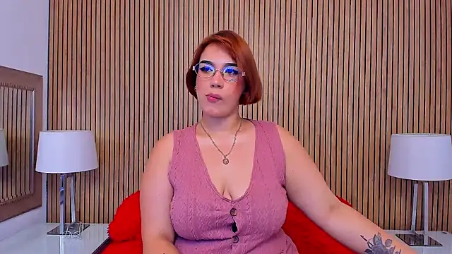 Snapshot of MillyHotsoon chatting on May 2026 03:13:02 AM MillyHotsoon online show from May 2026 03:13:02 AM