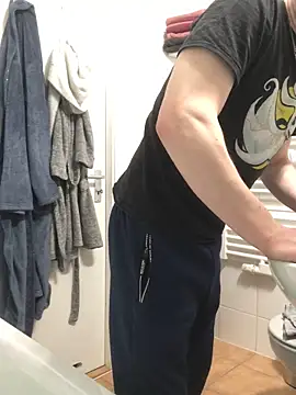 Spielzeugtwink online show from February 2026 10:08:01 PM