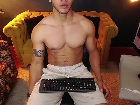 tayler luke online show from December 2025 01:15:02 AM