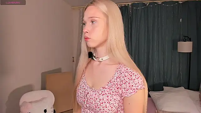 CherrylHolme online show from July 2026 07:27:02 PM