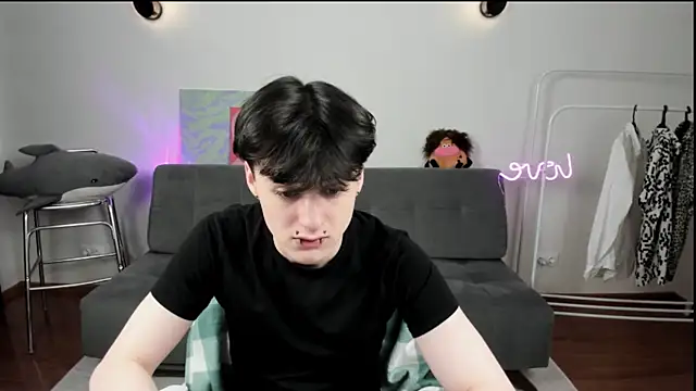 Snapshot of kevinhunter_ chatting on November 2025 03:47:01 PM kevinhunter online show from November 2025 03:47:01 PM