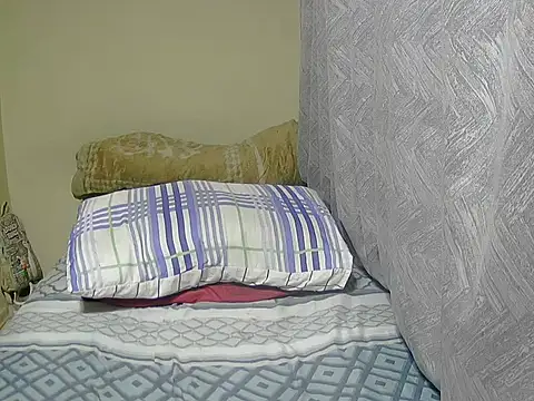 PregiiCaramellxx online show from November 2025 05:13:02 PM