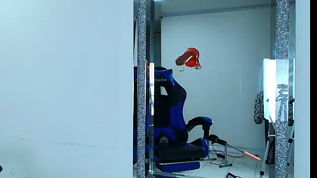 zoe samantha online show from December 2025 10:19:01 PM