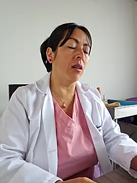 JustSamantha  online show from December 2025 01:20:02 PM