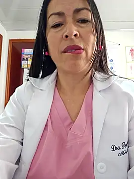 JustSamantha  online show from January 2026 02:44:01 PM