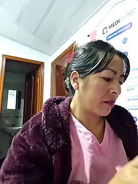 JustSamantha  online show from April 2026 10:01:02 AM