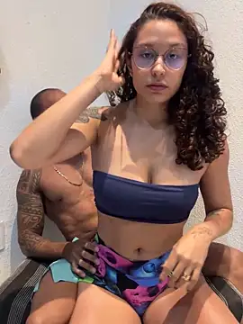 CasalBris4 online show from January 2026 12:35:01 AM