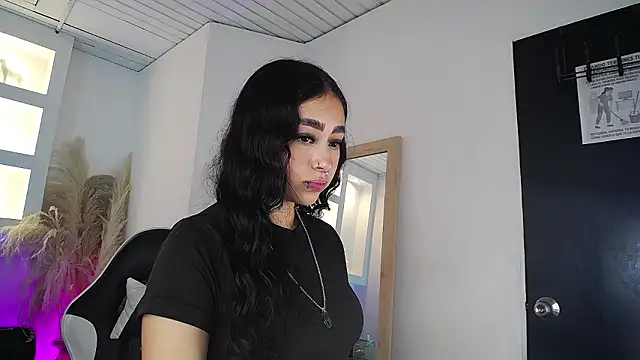 vallolett online show from March 2026 12:14:01 AM