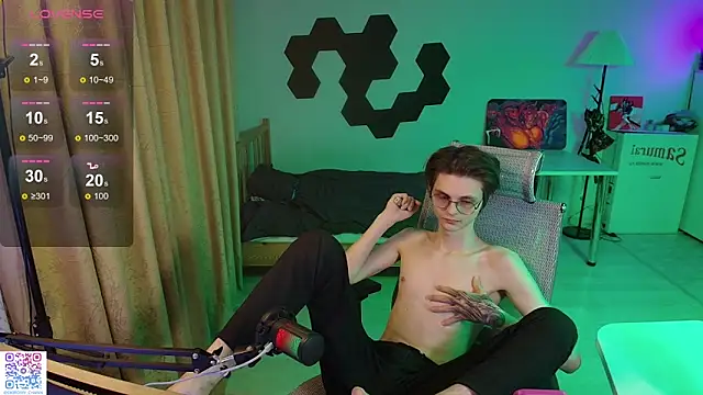 Shiromy  online show from February 2026 07:01:01 PM