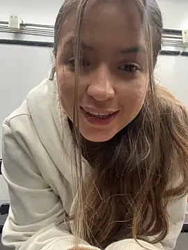 Snapshot of Little__Danni1 chatting on May 2026 05:38:01 AM Little Danni1 online show from May 2026 05:38:01 AM