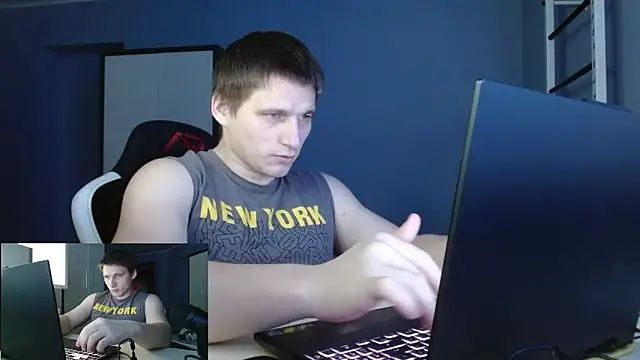 Poliglotjoe1 online show from February 2026 01:30:02 PM