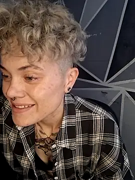 megan NL online show from December 2025 08:49:01 PM