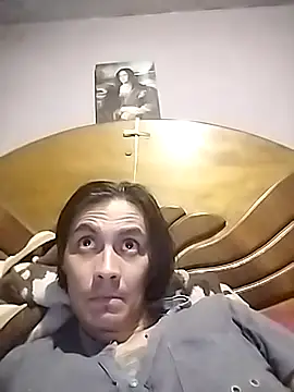 Snapshot of dejavujade chatting on April 2026 11:02:01 PM dejavujade online show from April 2026 11:02:01 PM