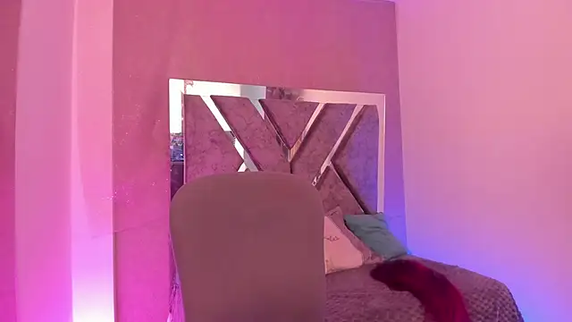 frany wolf  online show from December 2025 04:52:02 AM