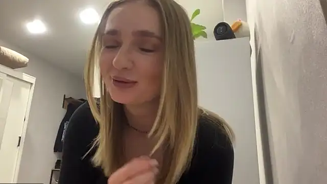 Snapshot of BimetalXerox chatting on November 2025 06:18:01 PM BimetalXerox online show from November 2025 06:18:01 PM