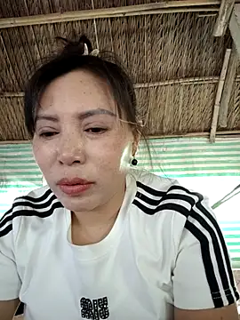 Snapshot of akura-03 chatting on November 2025 08:06:01 AM akura-03 online show from November 2025 08:06:01 AM