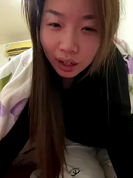 GYYoo online show from December 2025 02:11:01 PM