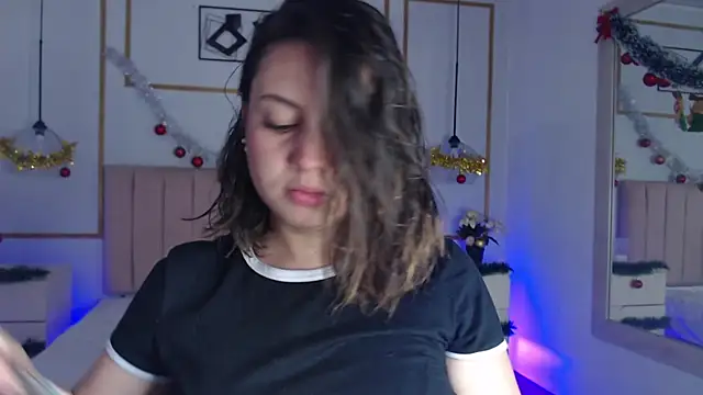 Alice Sinclair  online show from December 2025 12:57:02 PM