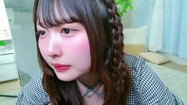  Sakura F online show from May 2026 06:13:01 PM