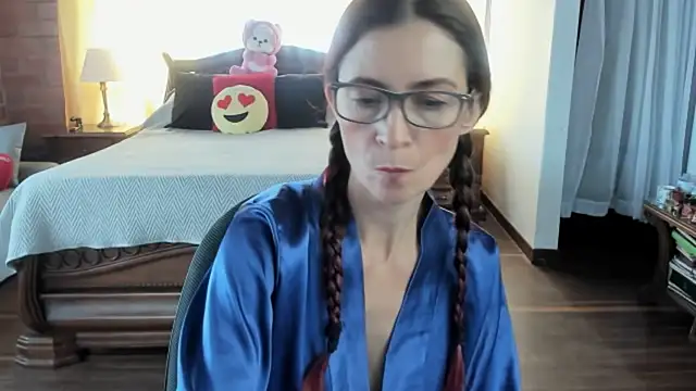 Charlotte-Willson online show from March 2026 02:50:02 PM