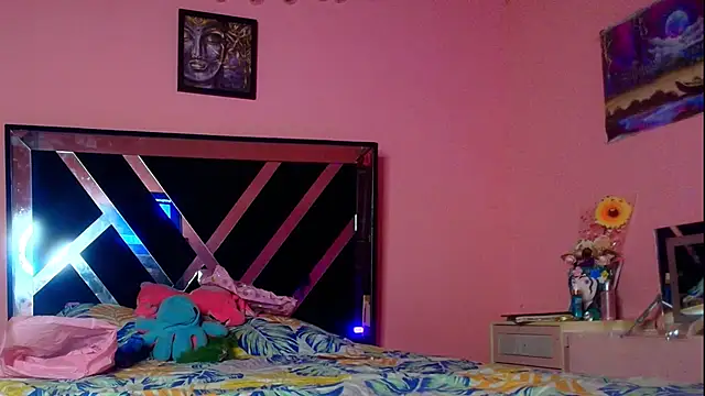 Venus2357 online show from March 2026 01:55:01 AM