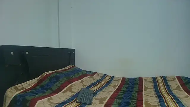 Venus2357 online show from April 2026 12:03:02 PM