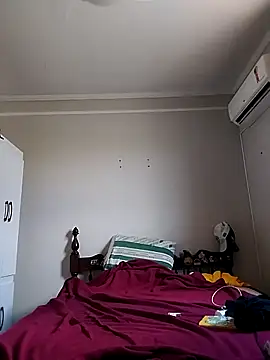 LUcyf3RmAl3696 online show from December 2025 03:54:01 PM